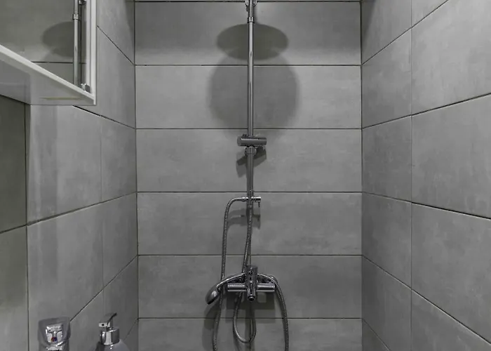 Stylish In Center Daire